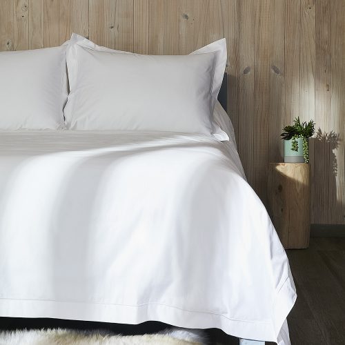 Cama Completa con Accesorios