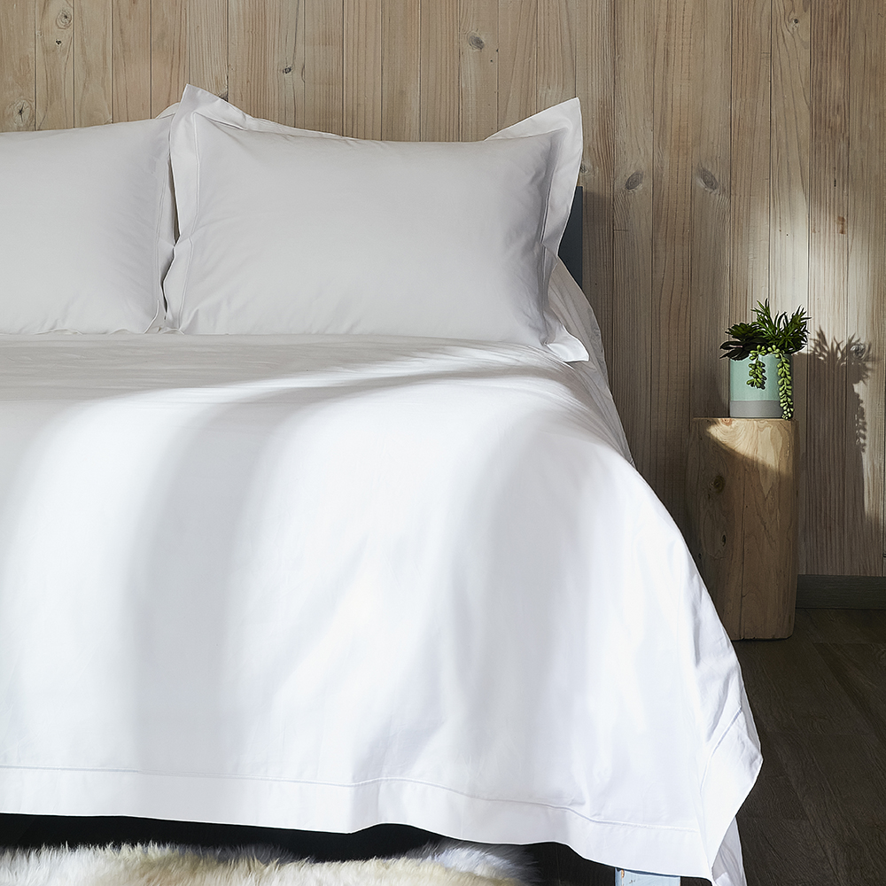Cama Completa con Accesorios